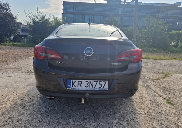 Opel Astra cena 35000 przebieg: 144350, rok produkcji 2016 z Warszawa małe 67